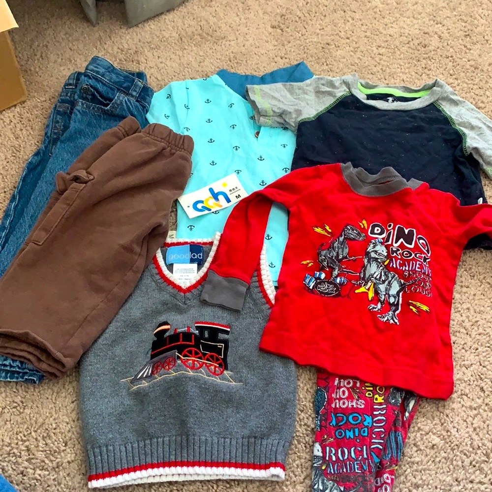 Lot of 7, 18 month boys clothes